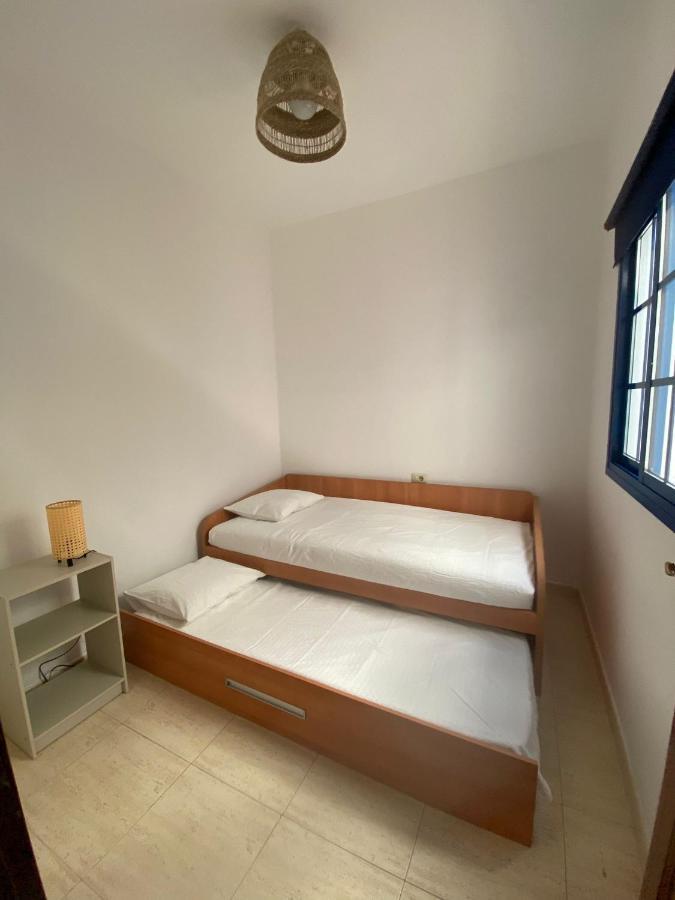 Apartamento Cerca De Las Piscinas Naturales Punta Mujeres Exterior photo